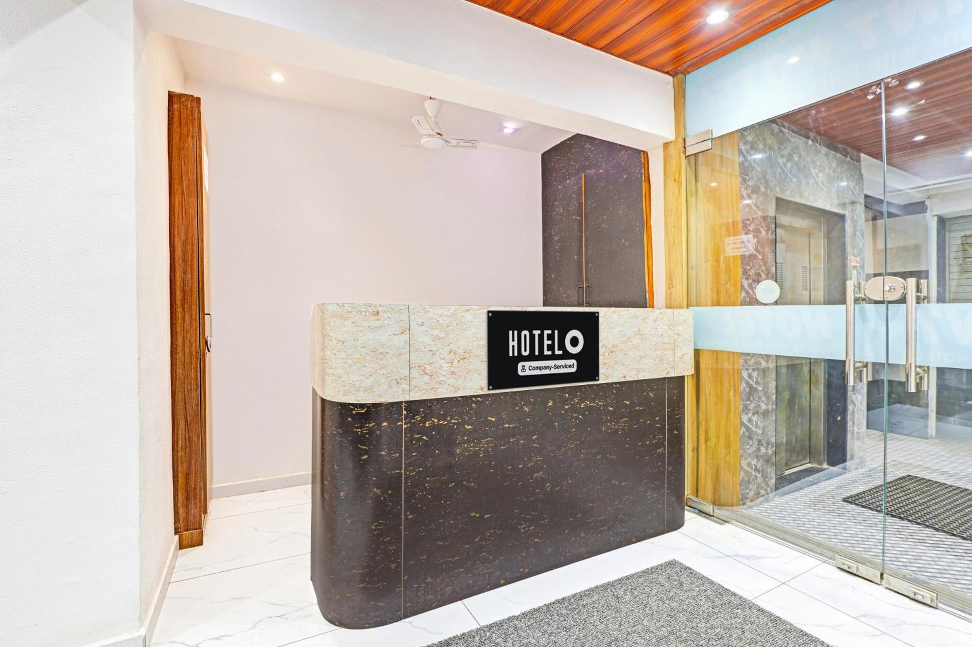 Super Hotel O Althan Formerly Hotel Niraant Surat Luaran gambar