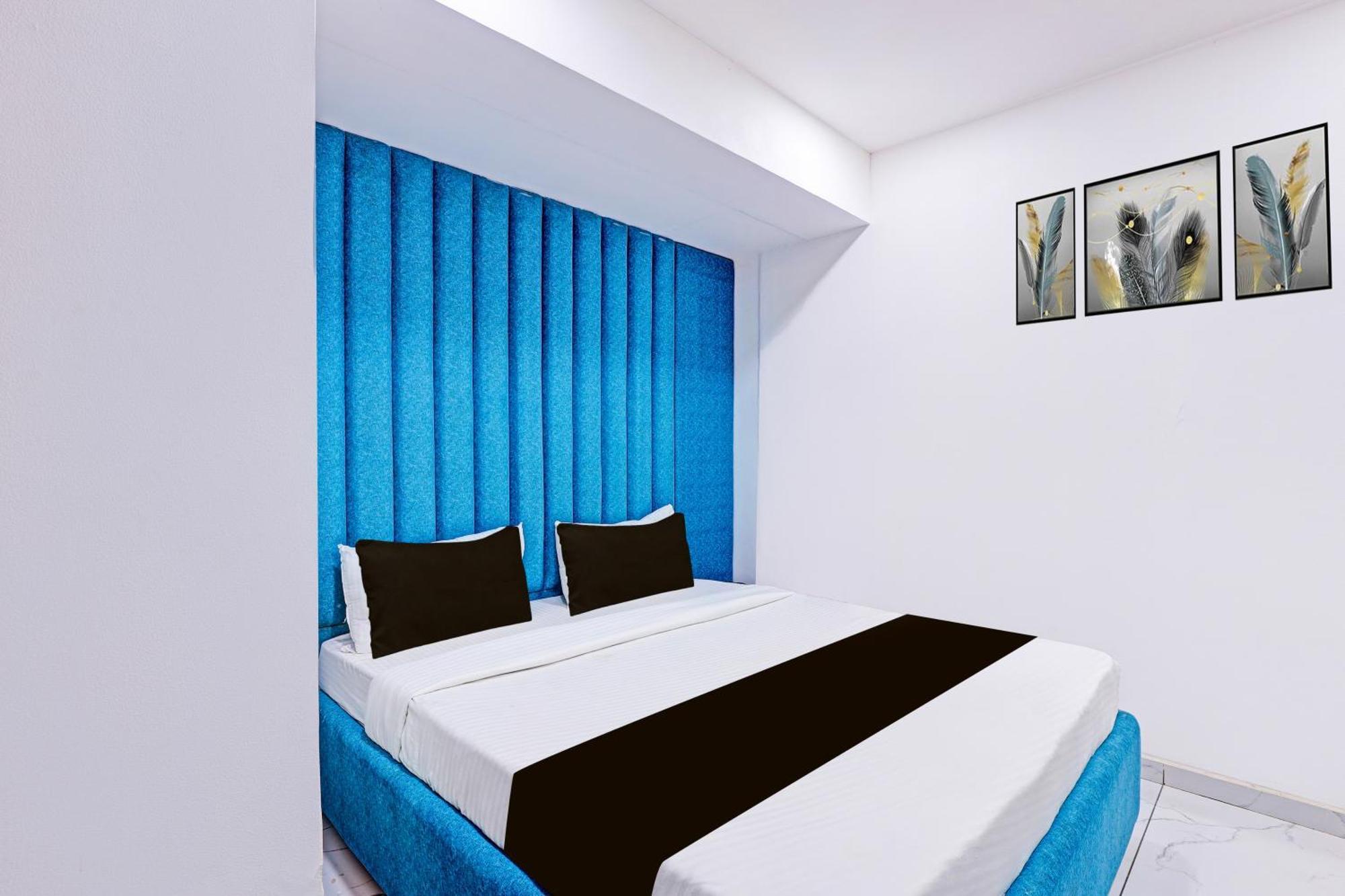 Super Hotel O Althan Formerly Hotel Niraant Surat Luaran gambar