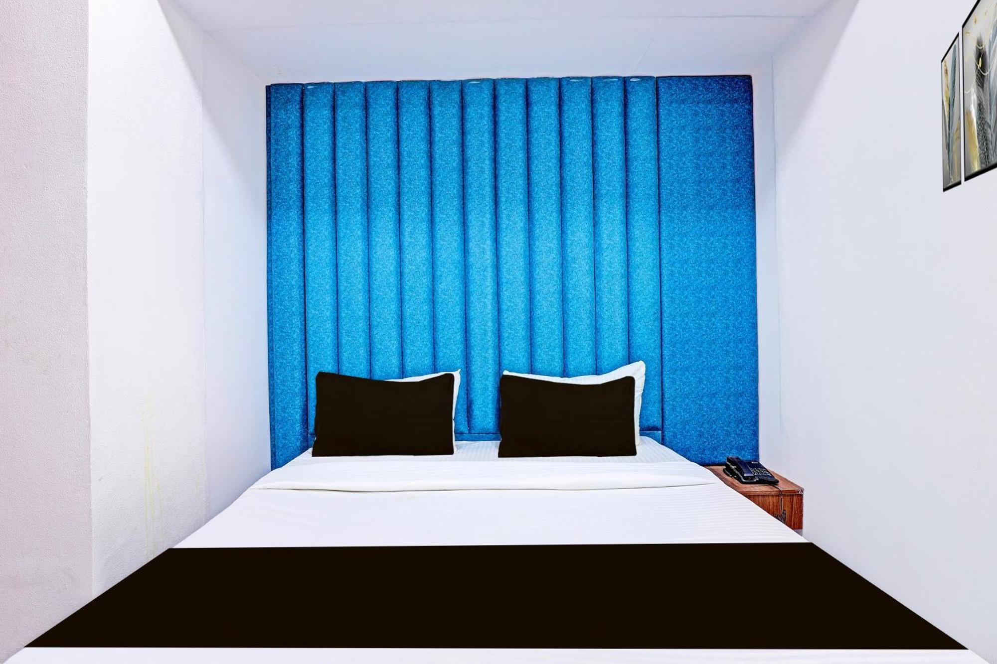 Super Hotel O Althan Formerly Hotel Niraant Surat Luaran gambar