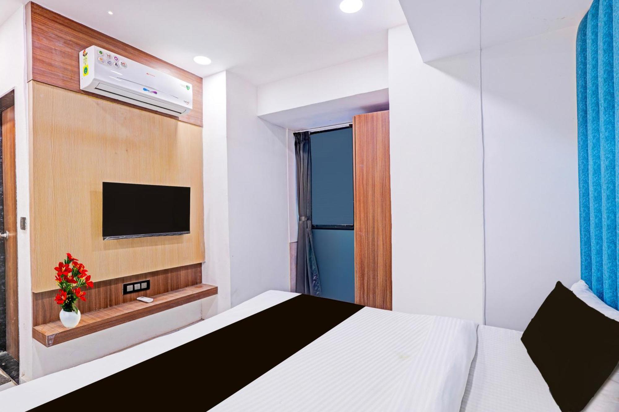 Super Hotel O Althan Formerly Hotel Niraant Surat Luaran gambar