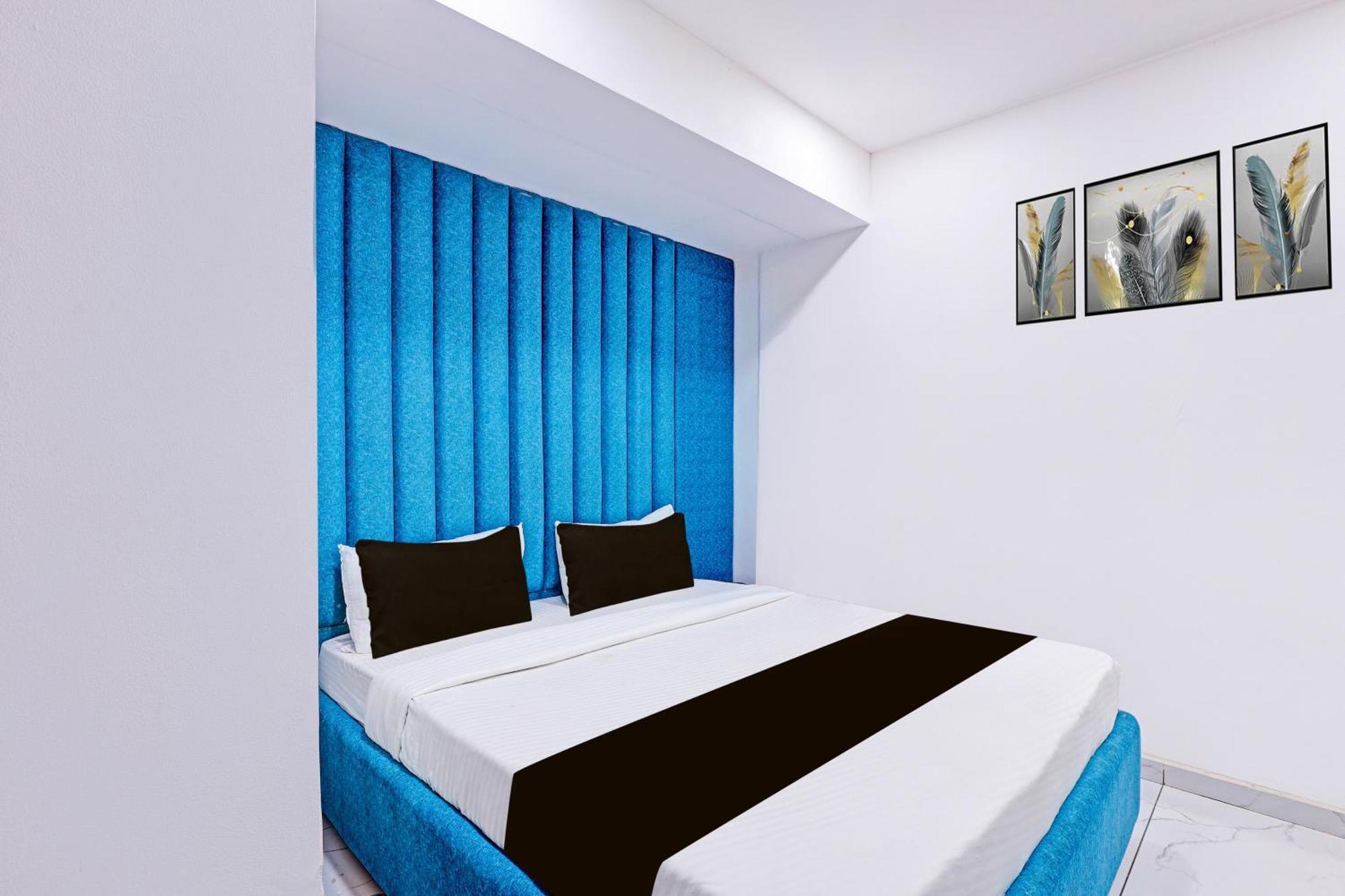 Super Hotel O Althan Formerly Hotel Niraant Surat Luaran gambar